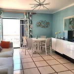 Casa Amarela * São Martinho do Porto