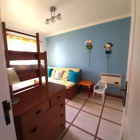 Apartment Casa Amarela Sao Martinho do Porto